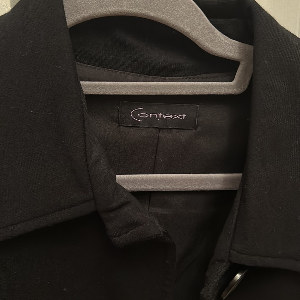Context Black Short Jacket - Three Large Buttons.… - image 3